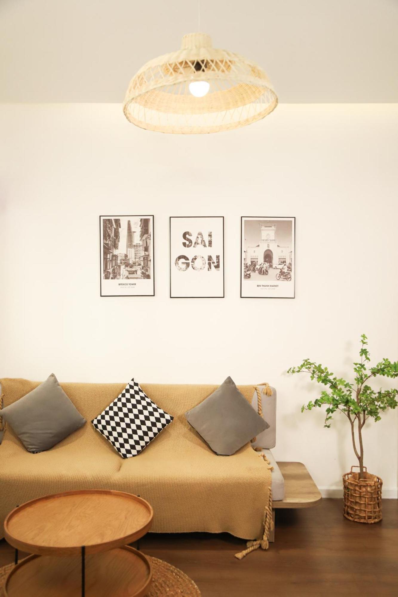 Kin Wander Tan Quy * Ho Chi Minh City